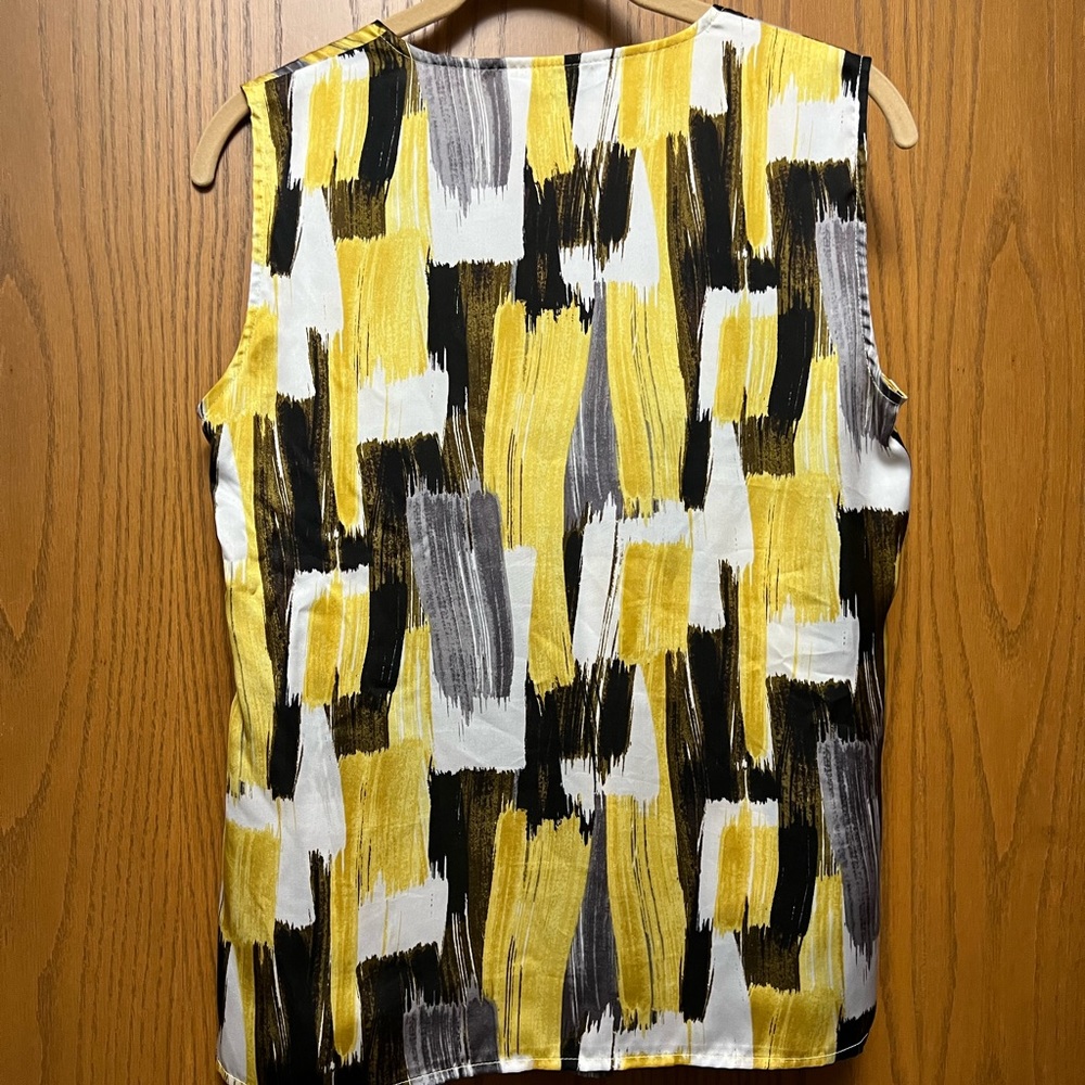 Kasper sleeveless blouse - Picture 2 of 5
